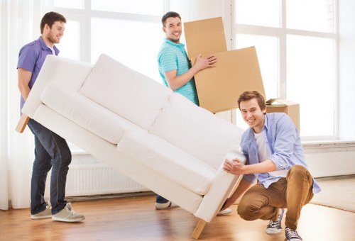 Initial assessment of a service issue with moving transport